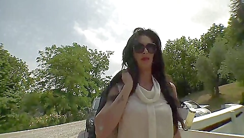 Busty milf with a juicy ass gets fucked and fucked too