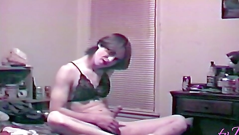 Sexy brunette babe shows off her private lingerie in her bed