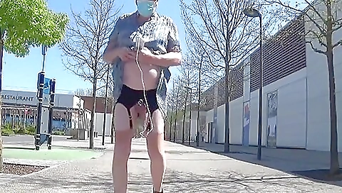 Mature woman with sexy stockings enjoys playing with her toys