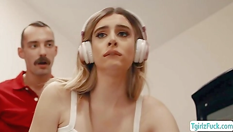 Big ass blonde babe gets her asshole fucked by a stud